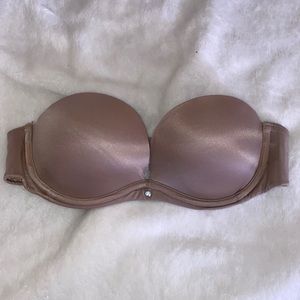 32A strapless bra